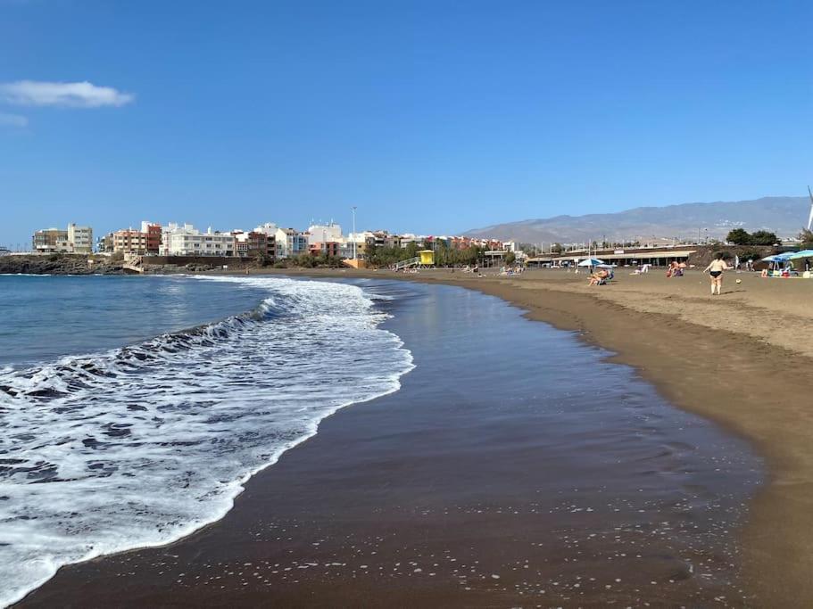 Beachfront Apartment Incl Highspeed Wifi Melenara Exterior foto